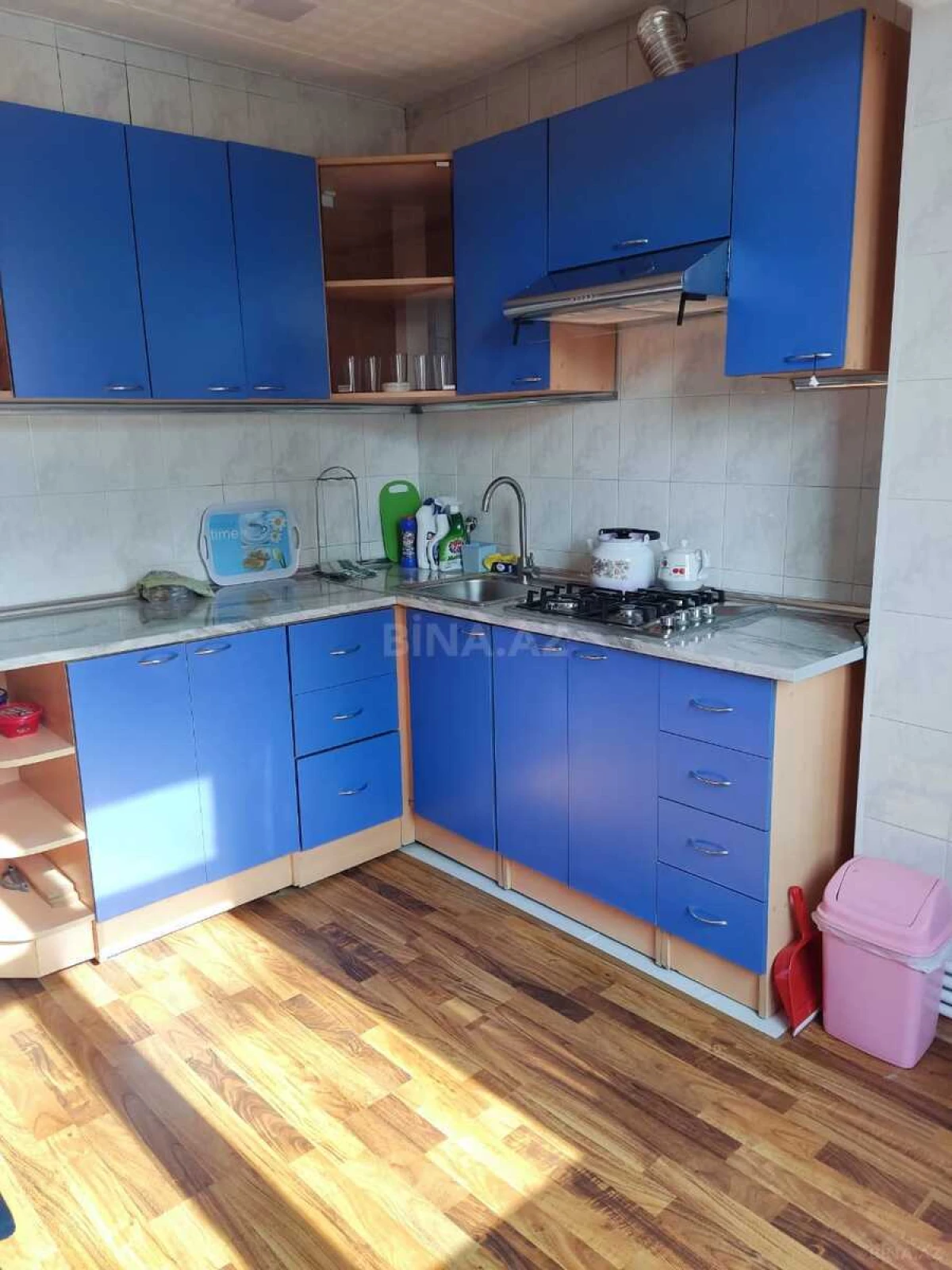 Kirayə verilir 2 otaqlı mənzil 65 m²