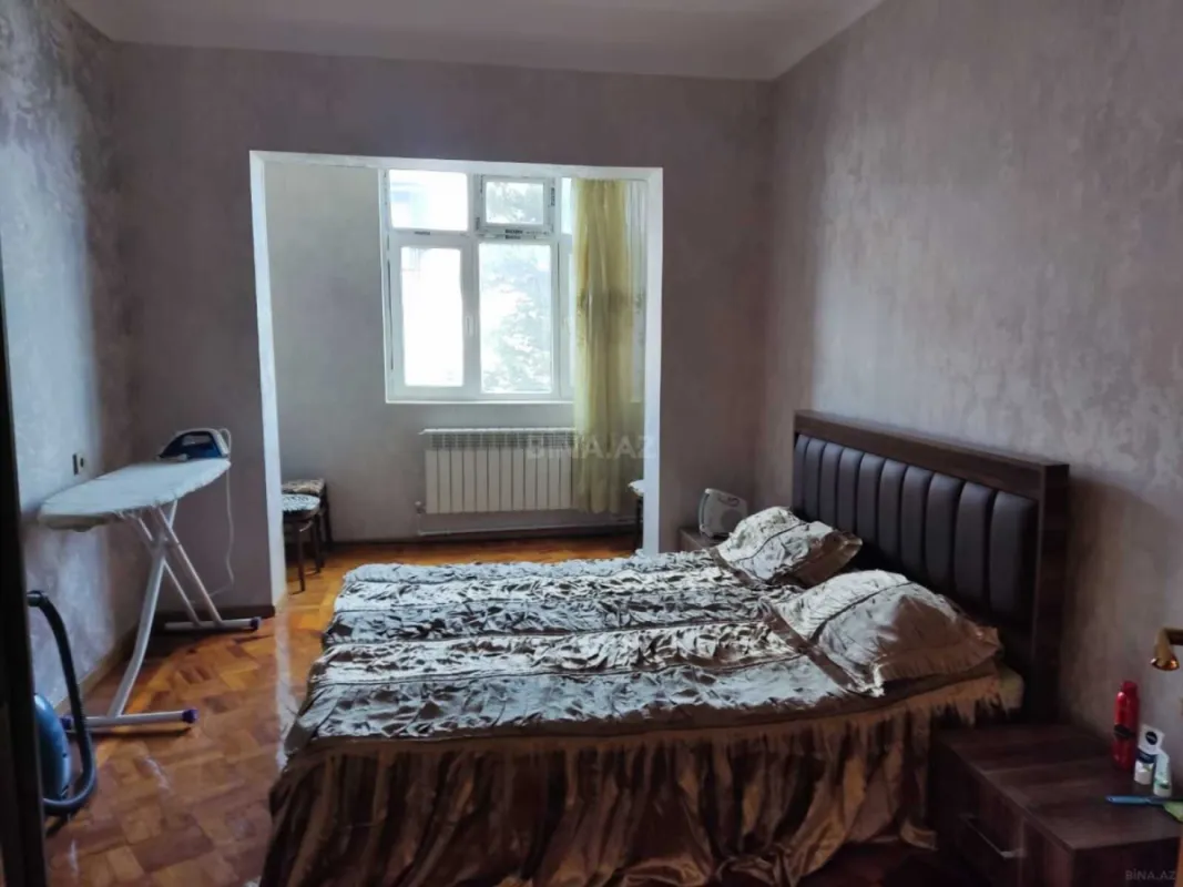 Kirayə verilir 2 otaqlı mənzil 65 m²