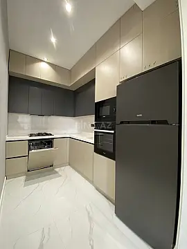 Kirayə verilir 3 otaqlı mənzil 120 m²