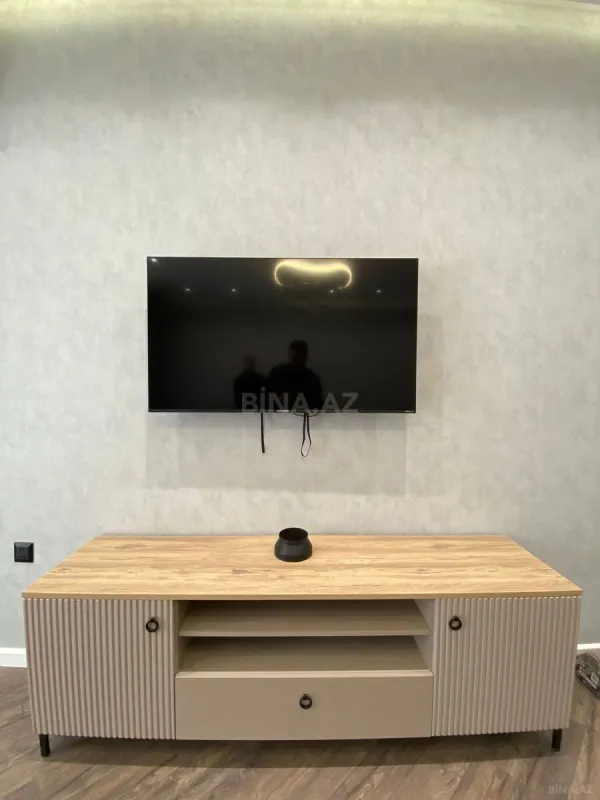 Kirayə verilir 3 otaqlı mənzil 120 m²