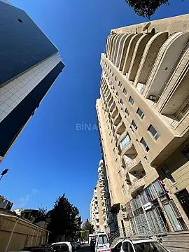 Satılır 3 otaqlı mənzil 145 m² — Bakı 3 otaq 145.00 m²