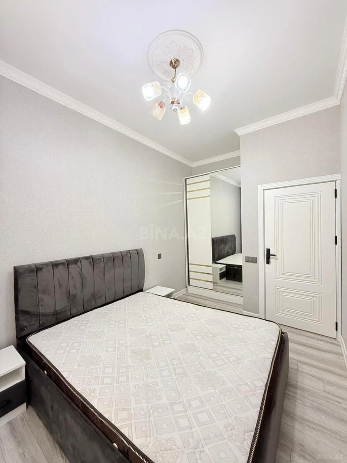 Satılır 2 otaqlı mənzil 50 m²