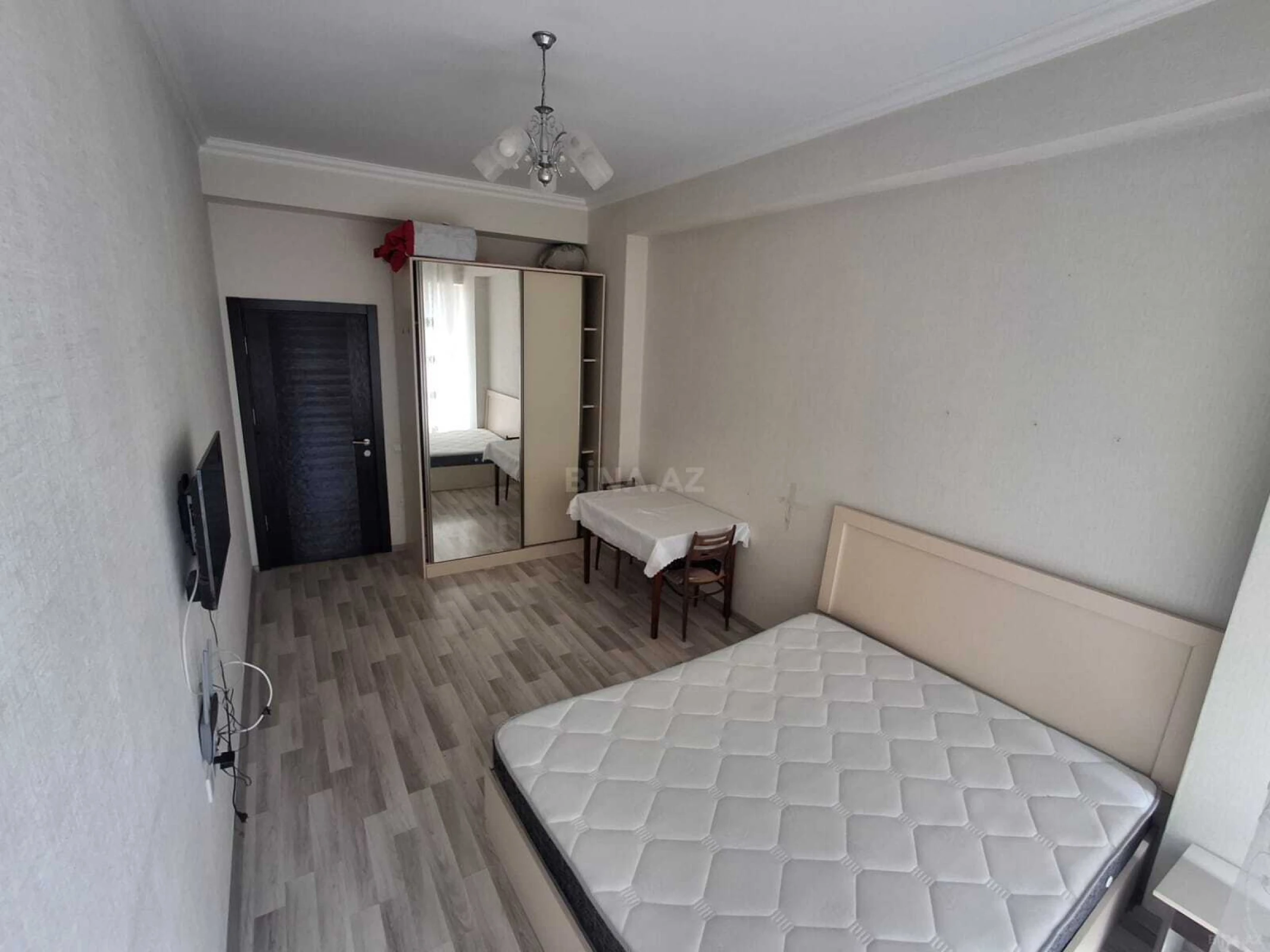 Kirayə verilir 2 otaqlı mənzil 55 m²
