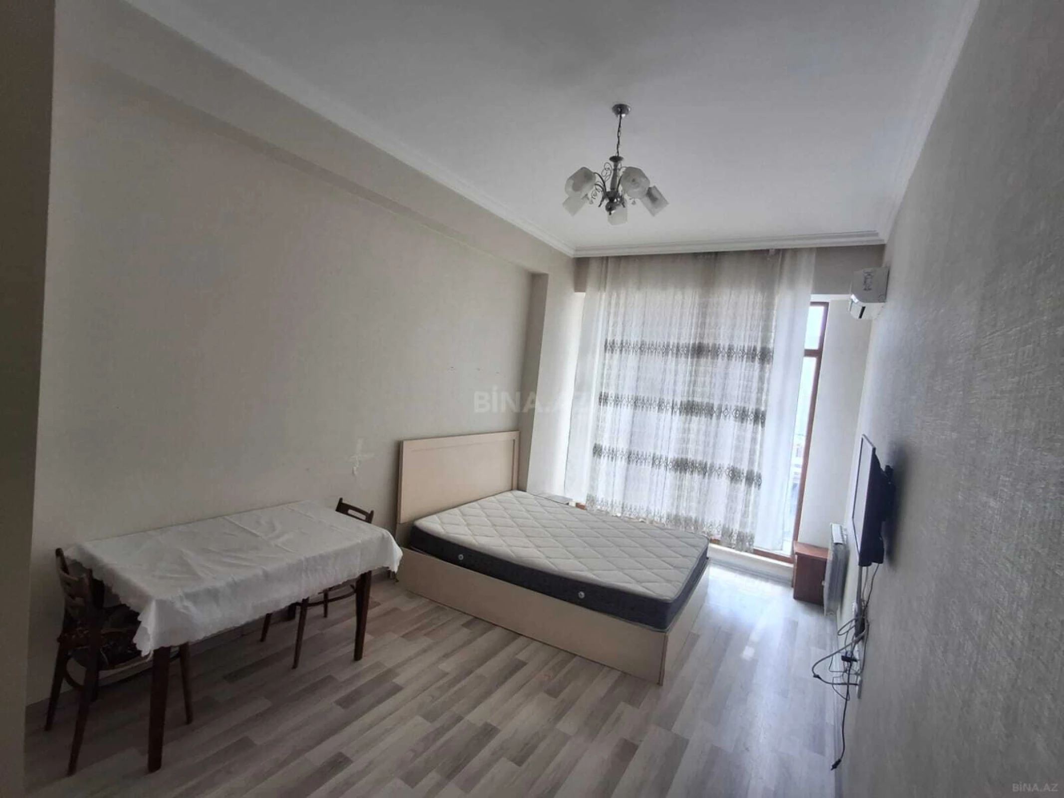 Kirayə verilir 2 otaqlı mənzil 55 m²