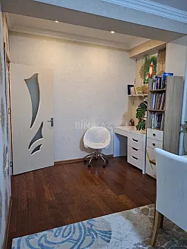 Satılır 2 otaqlı mənzil 78 m²