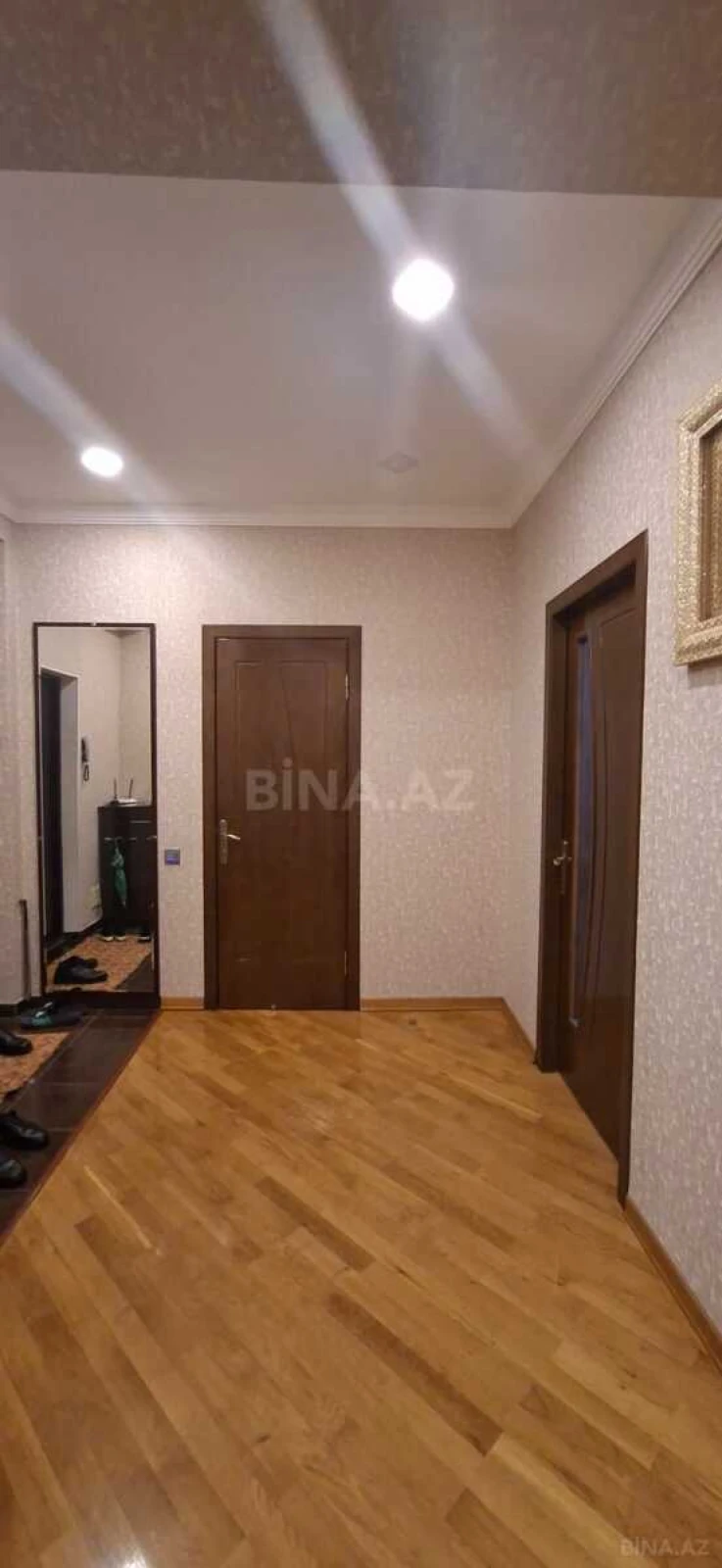 Satılır 2 otaqlı mənzil 95 m²