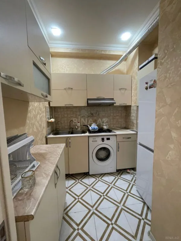 Satılır 2 otaqlı mənzil 61 m²