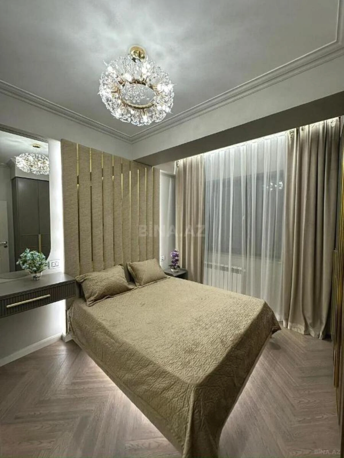 Satılır 2 otaqlı mənzil 65 m²