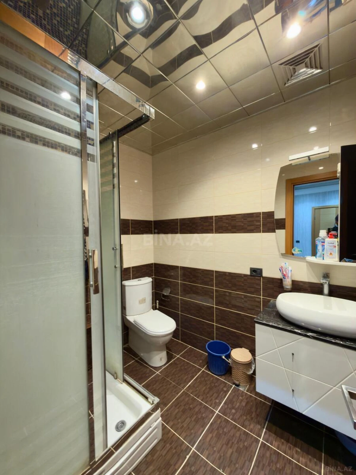 Satılır 2 otaqlı mənzil 95 m²