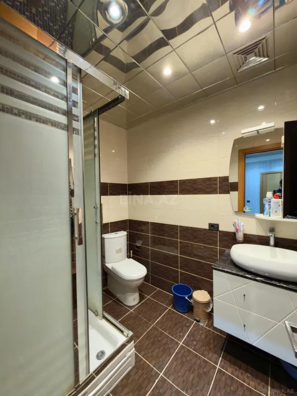 Satılır 2 otaqlı mənzil 95 m²