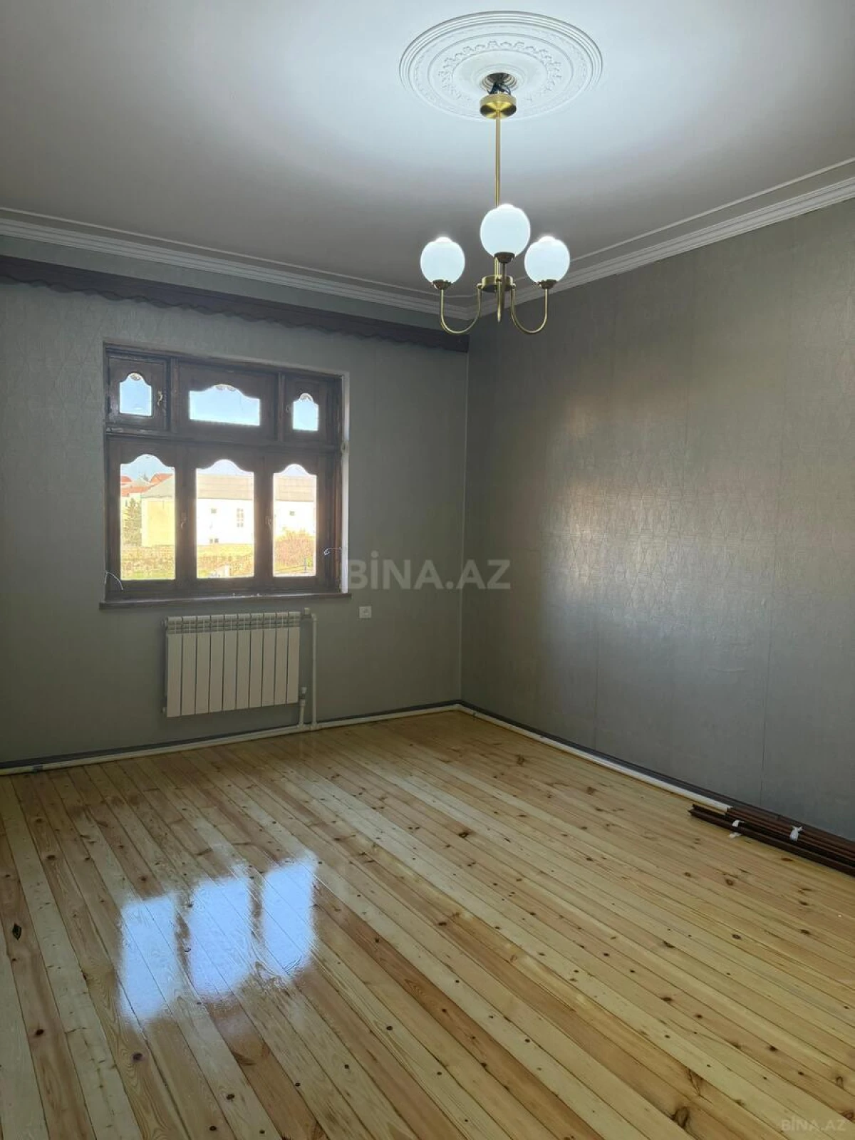 Satılır 3 otaqlı mənzil 76 m²
