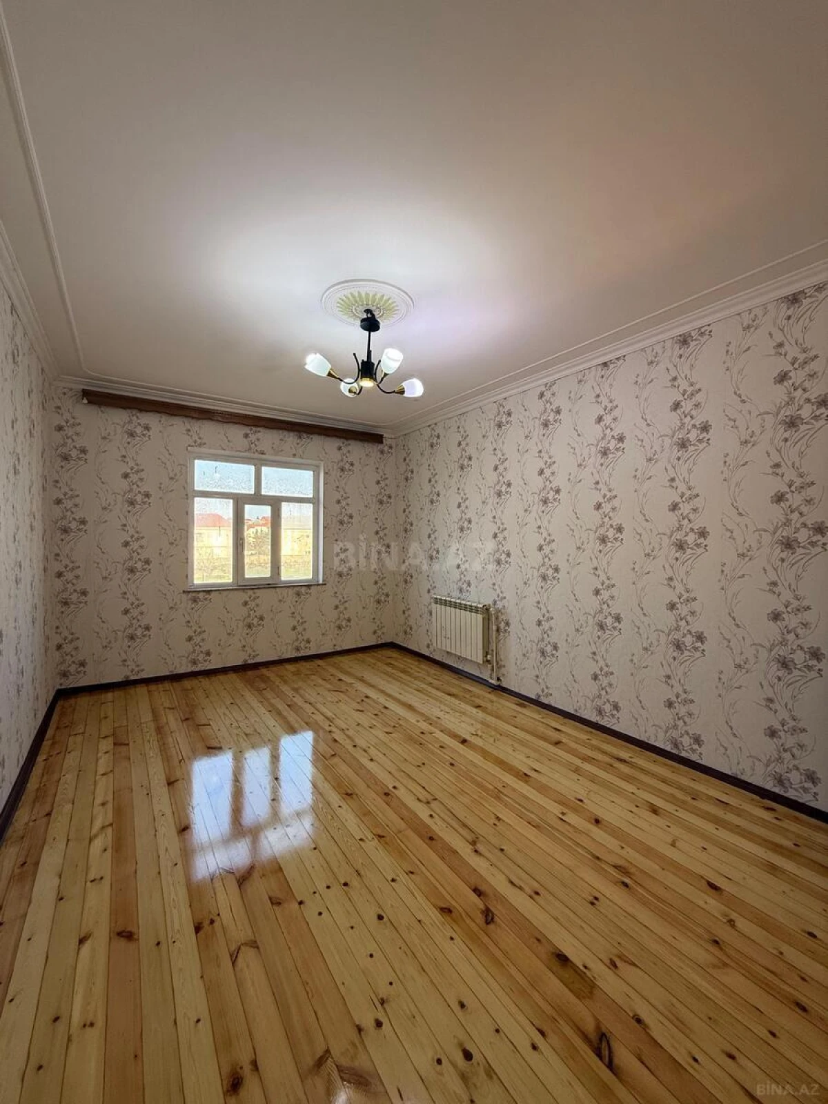 Satılır 3 otaqlı mənzil 76 m²