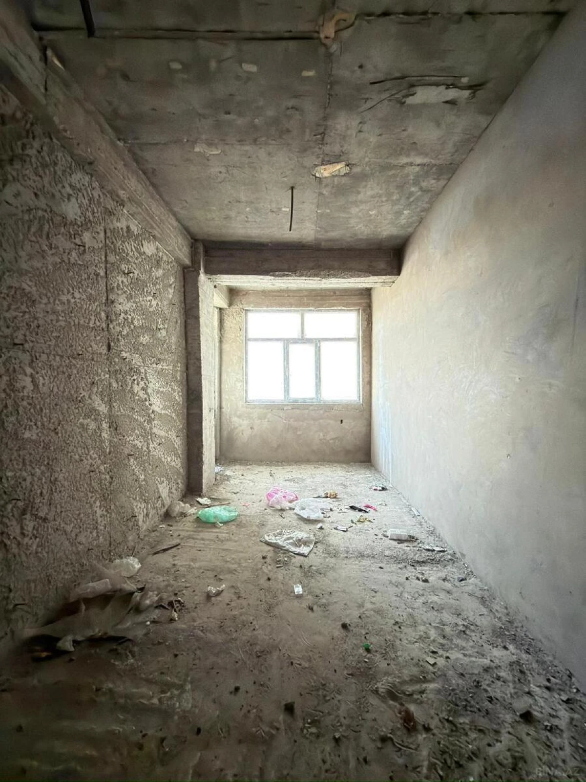 Satılır 4 otaqlı mənzil 190.5 m²