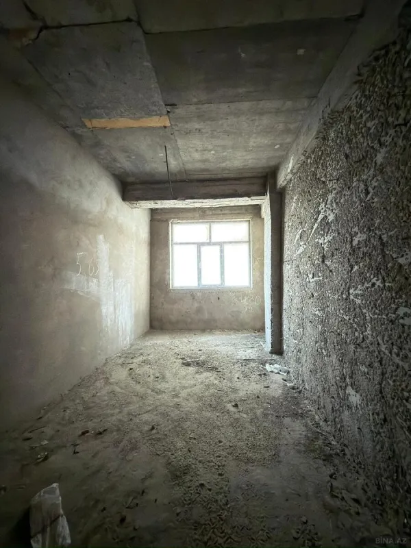 Satılır 4 otaqlı mənzil 190.5 m²