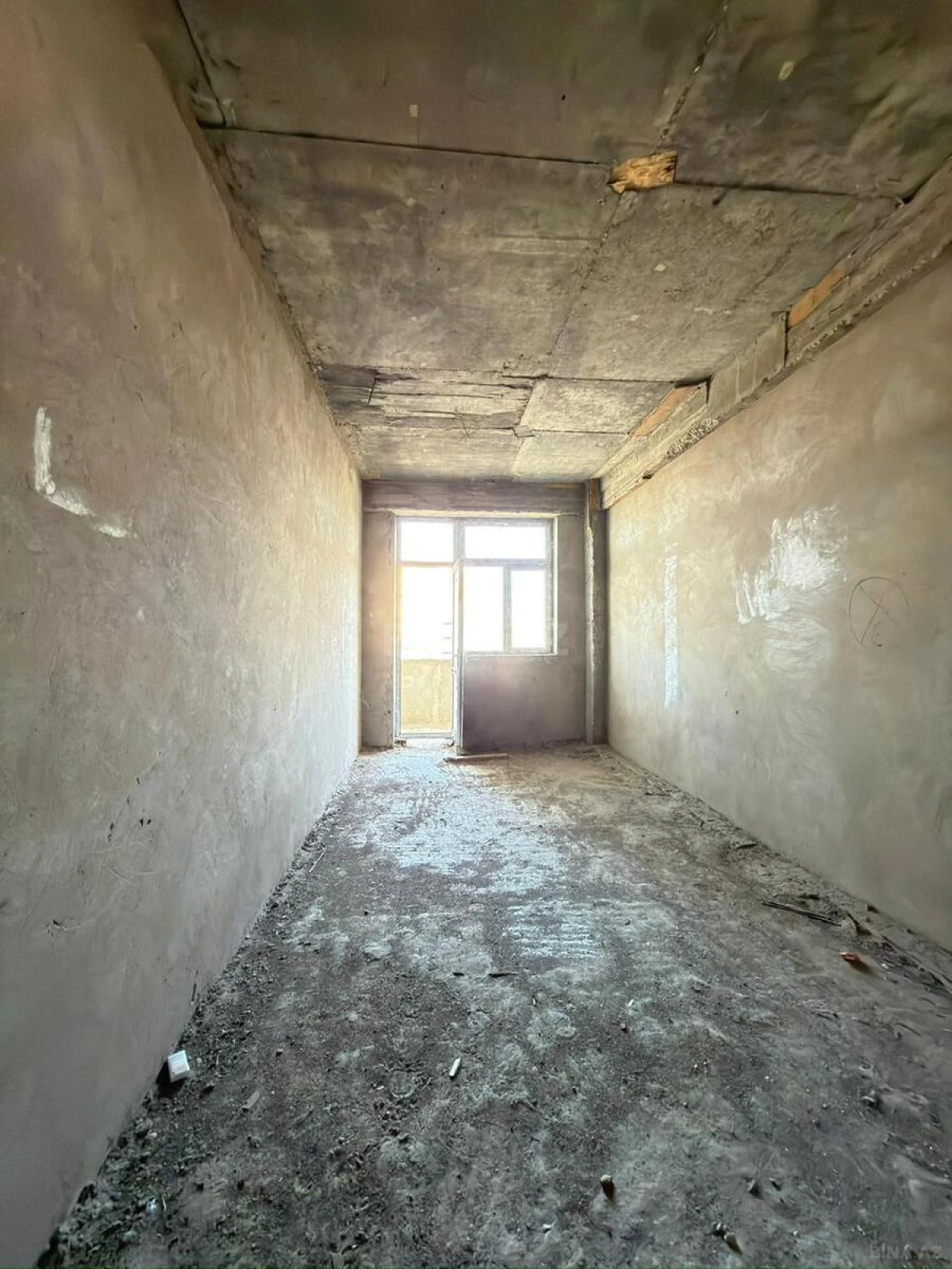 Satılır 4 otaqlı mənzil 190.5 m²