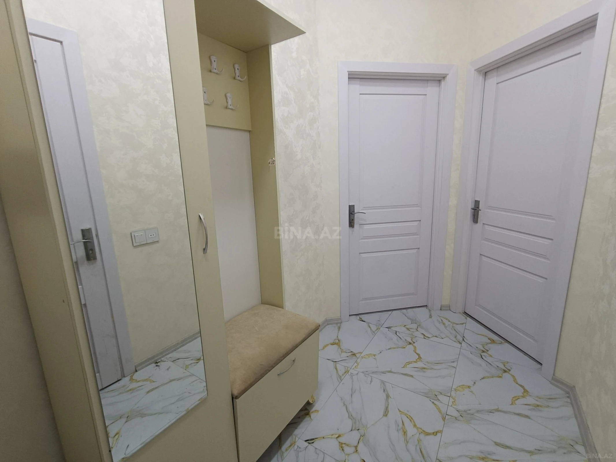 Kirayə verilir 3 otaqlı mənzil 85 m²