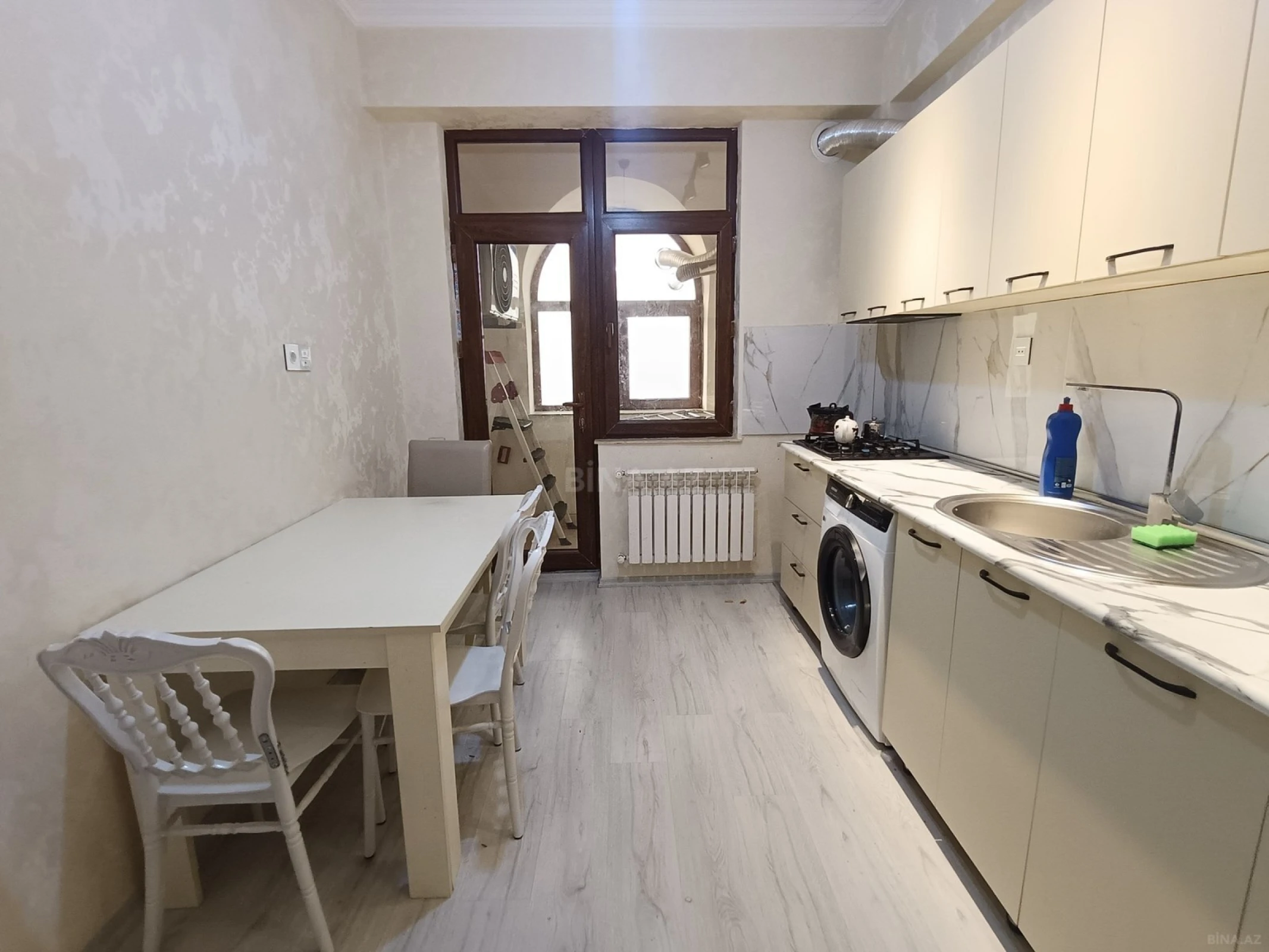 Kirayə verilir 3 otaqlı mənzil 85 m²