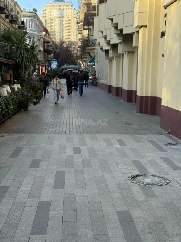 Satılır 2 otaqlı mənzil 47 m²