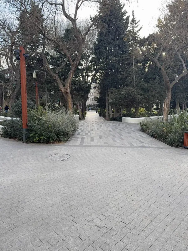 Satılır 2 otaqlı mənzil 47 m²
