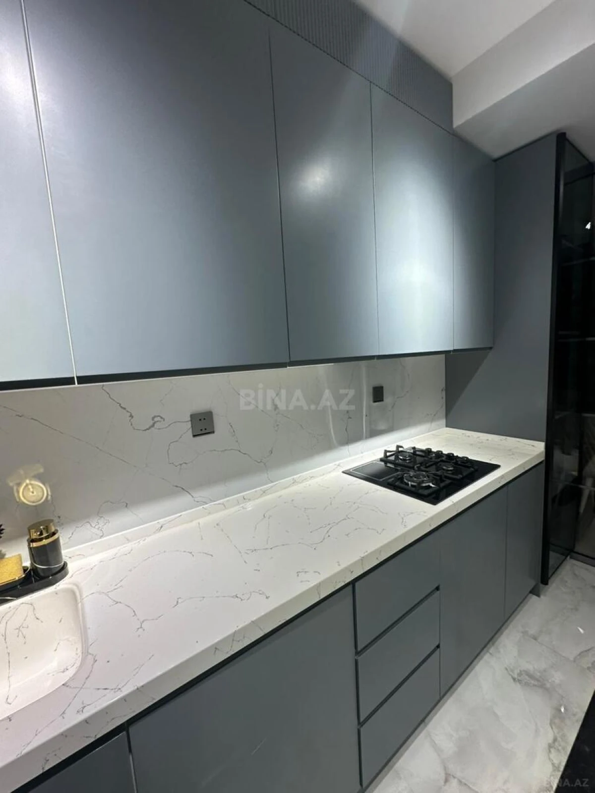 Kirayə verilir 2 otaqlı mənzil 80 m²