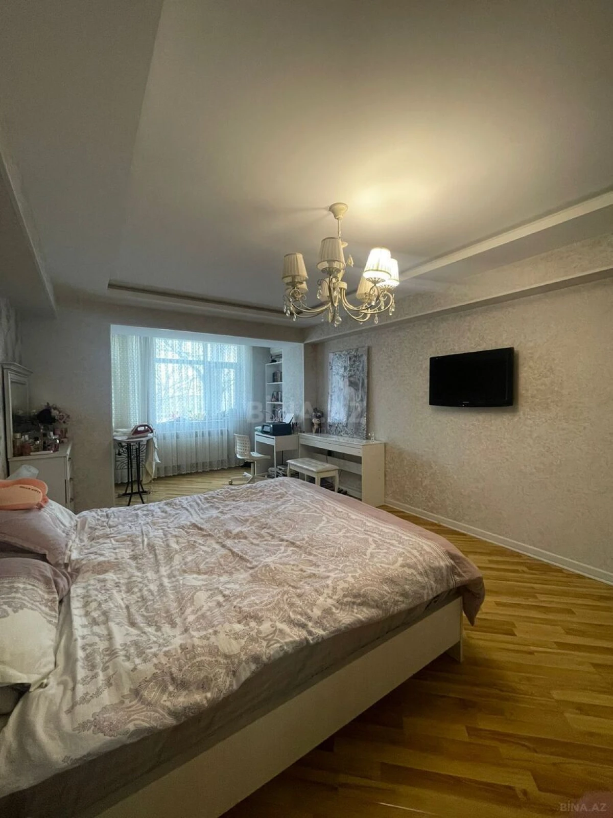 Satılır 2 otaqlı mənzil 80 m²