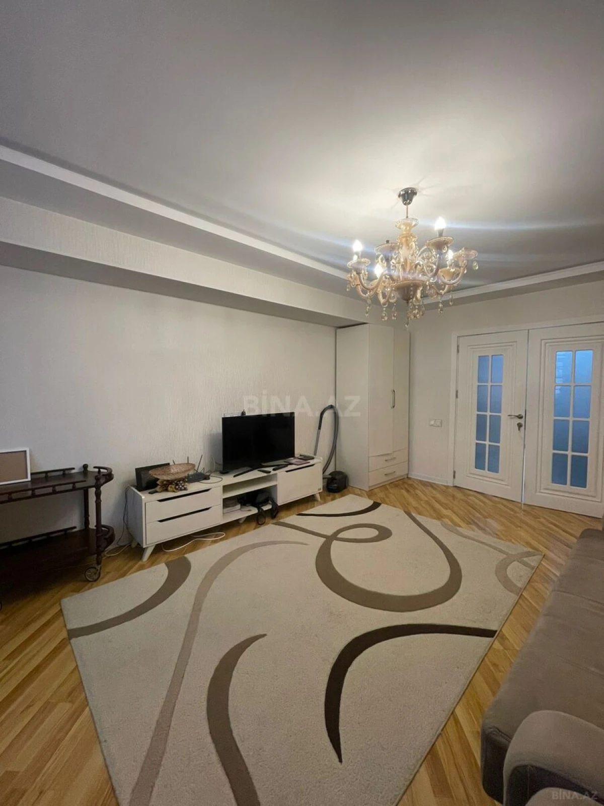 Satılır 2 otaqlı mənzil 80 m²