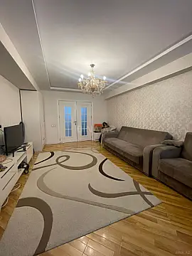 Satılır 2 otaqlı mənzil 80 m²