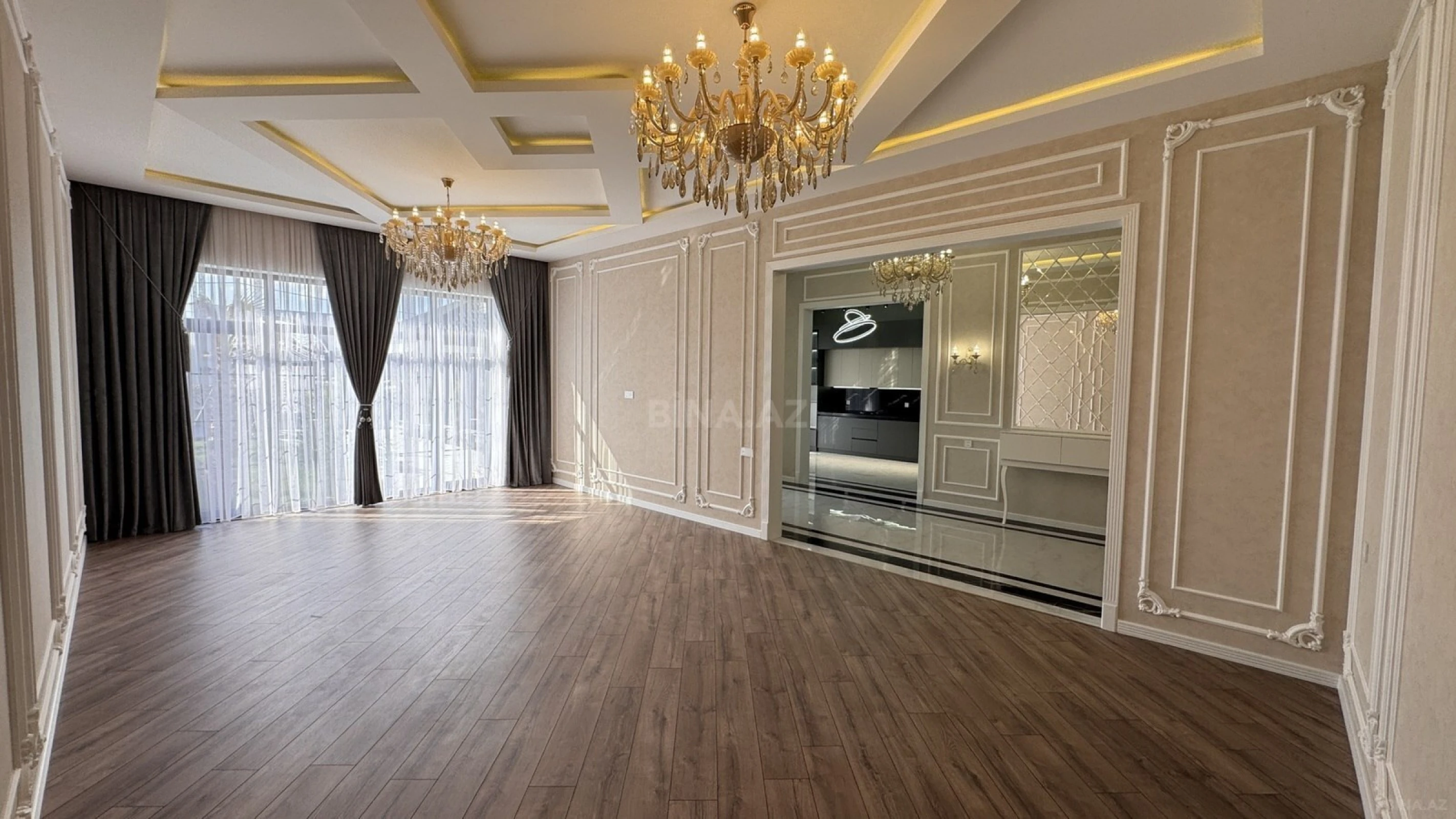 Satılır 5 otaqlı həyət evi 250 m²