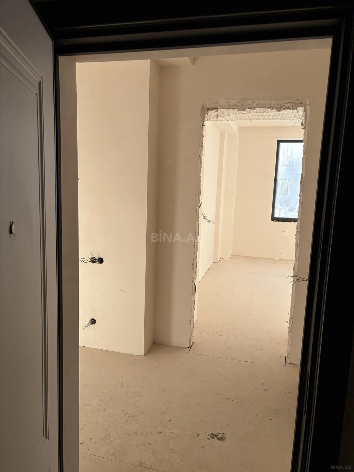 Satılır 3 otaqlı mənzil 77 m²