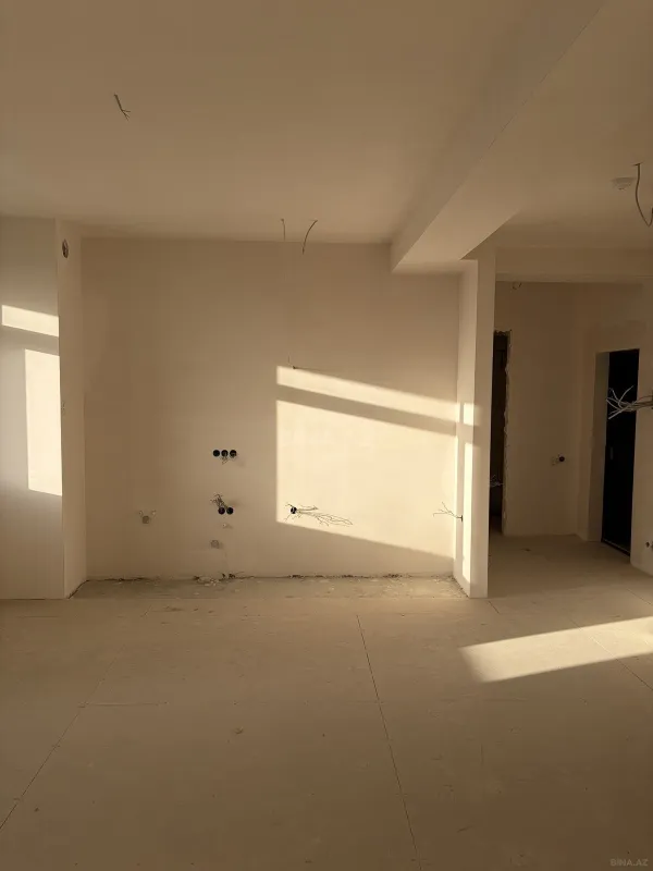 Satılır 3 otaqlı mənzil 77 m²