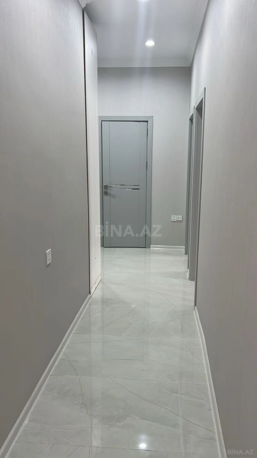 Kirayə verilir 2 otaqlı mənzil 100 m²