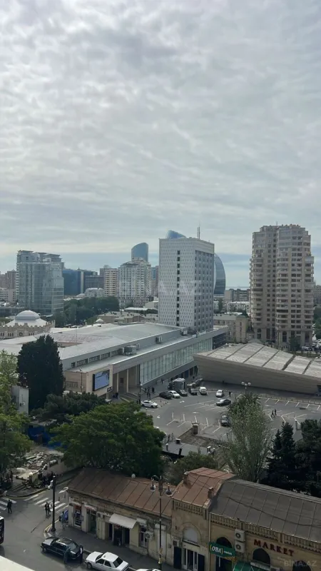 Kirayə verilir 2 otaqlı mənzil 100 m²