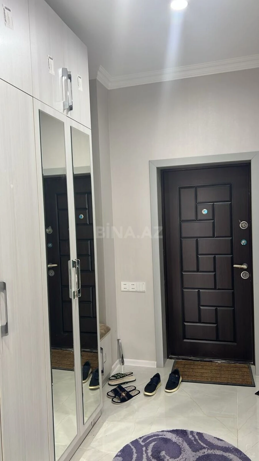 Kirayə verilir 2 otaqlı mənzil 100 m²