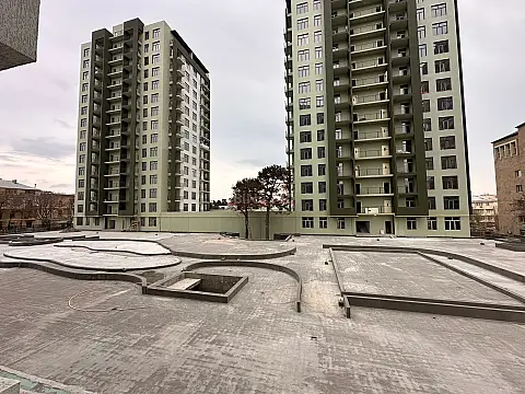 Satılır 2 otaqlı mənzil 50 m²