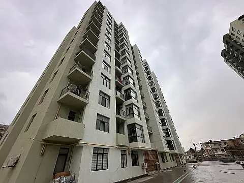 Satılır 2 otaqlı mənzil 50 m²