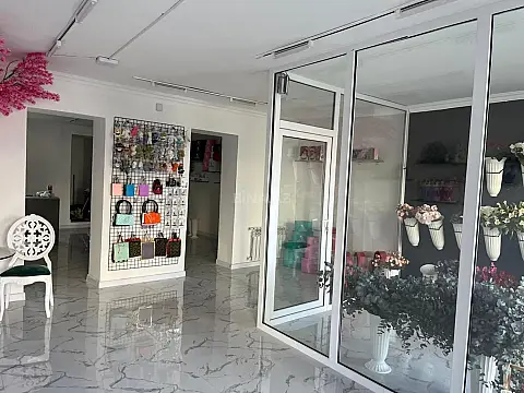 Kirayə verilir obyekt 60 m²