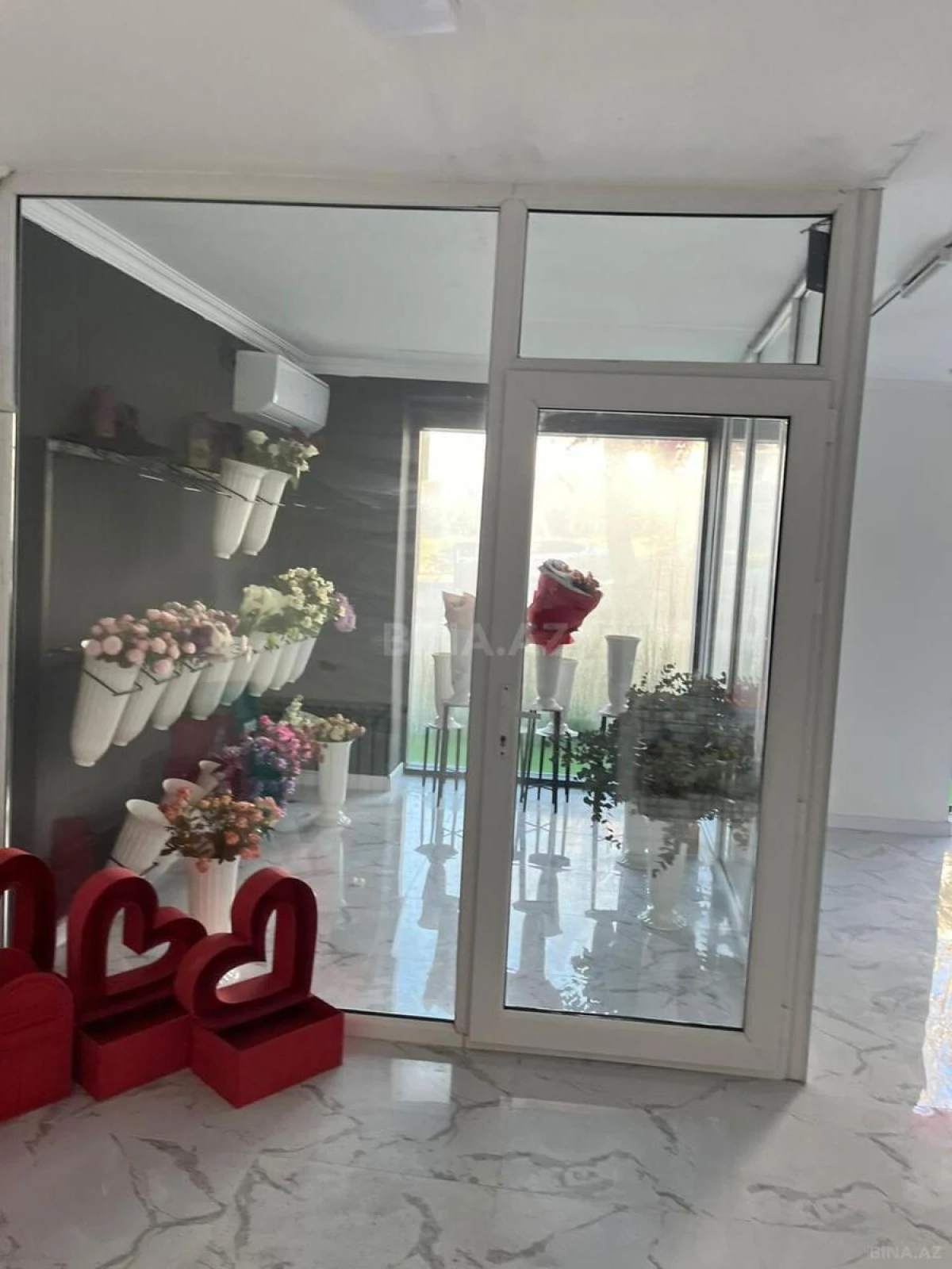 Kirayə verilir obyekt 60 m²