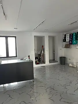 Kirayə verilir obyekt 60 m²