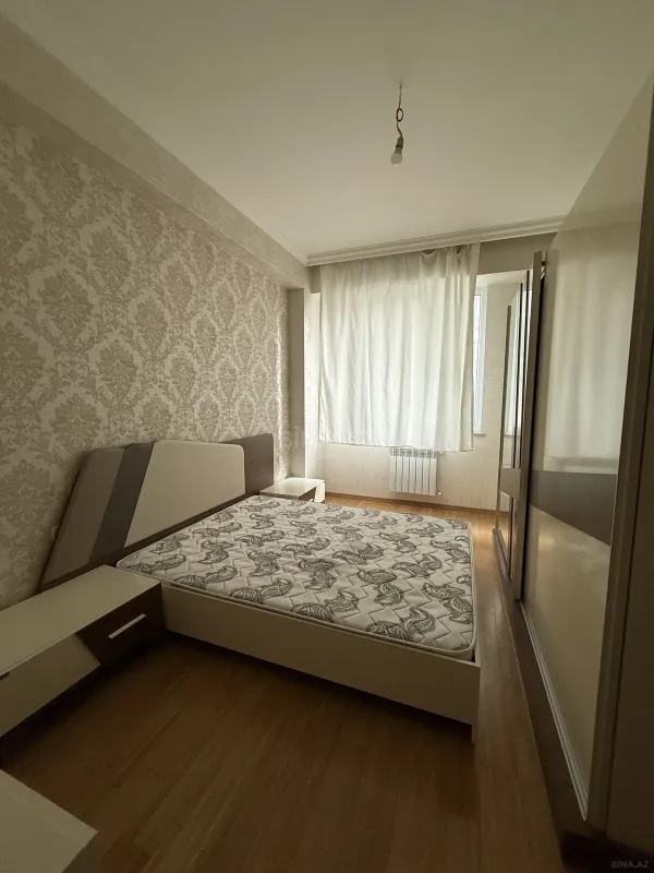 Kirayə verilir 2 otaqlı mənzil 70 m²