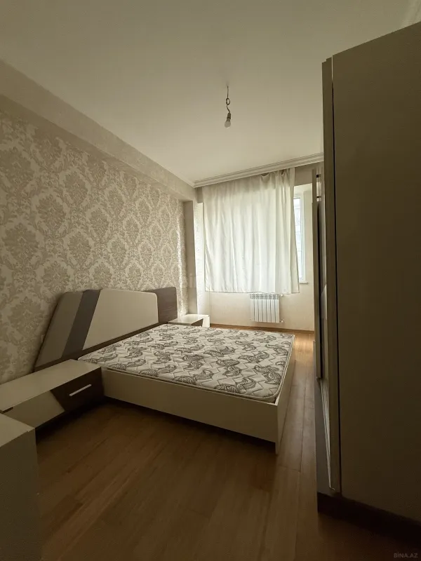 Kirayə verilir 2 otaqlı mənzil 70 m²