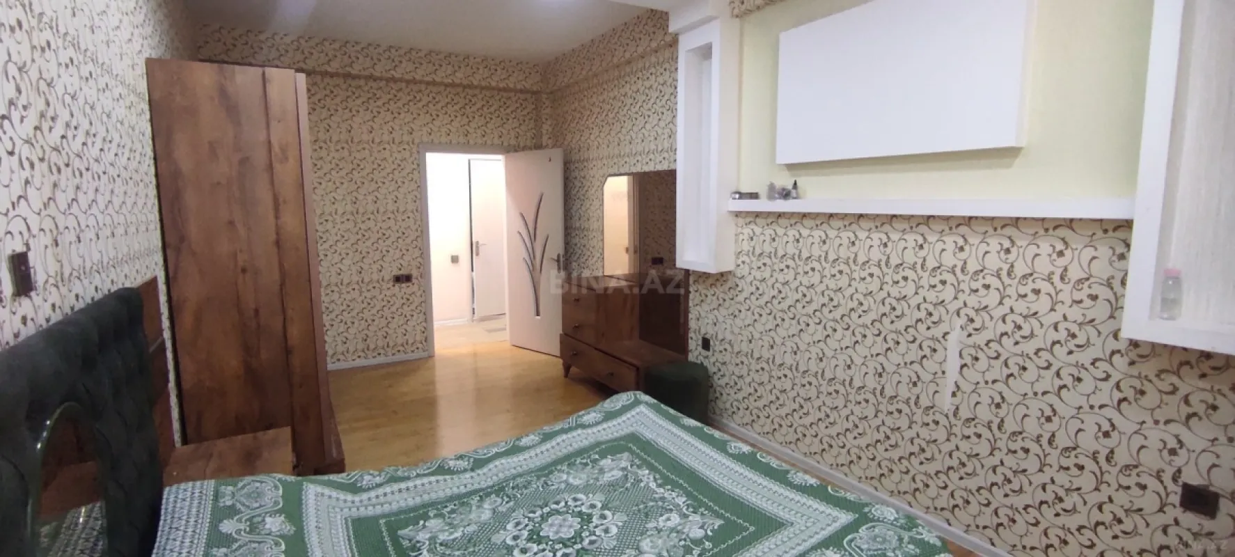 Satılır 3 otaqlı mənzil 106 m²