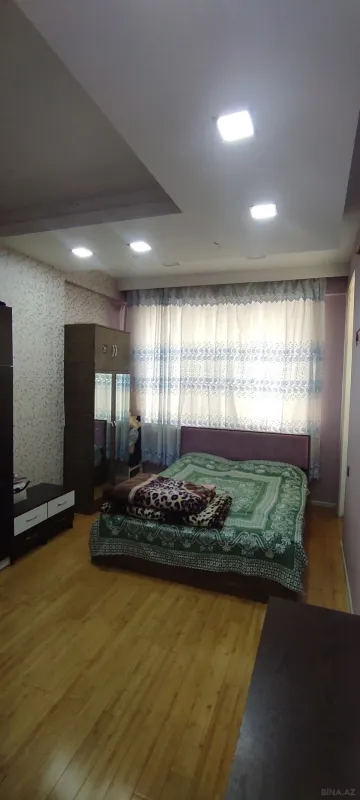 Satılır 3 otaqlı mənzil 106 m²