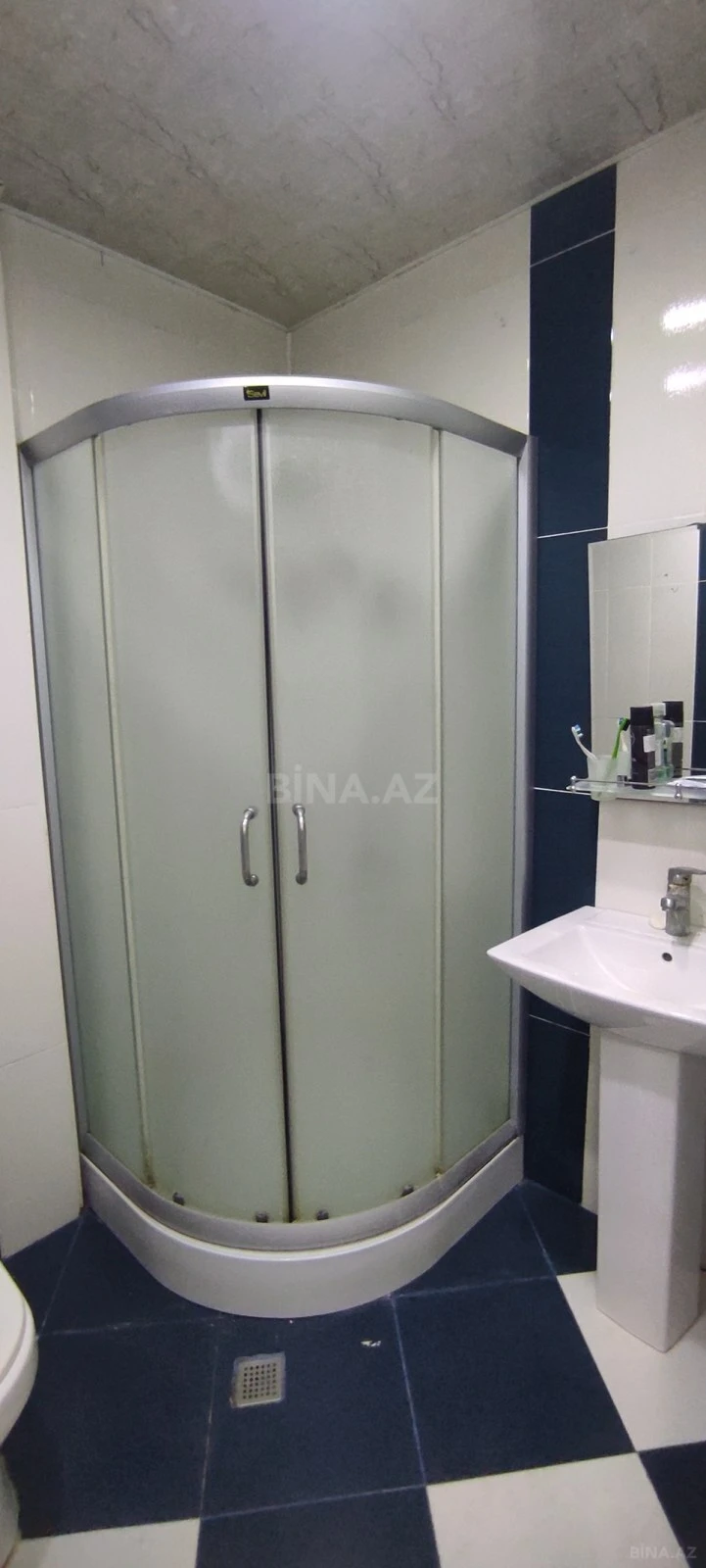 Satılır 3 otaqlı mənzil 106 m²