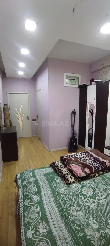 Satılır 3 otaqlı mənzil 106 m²
