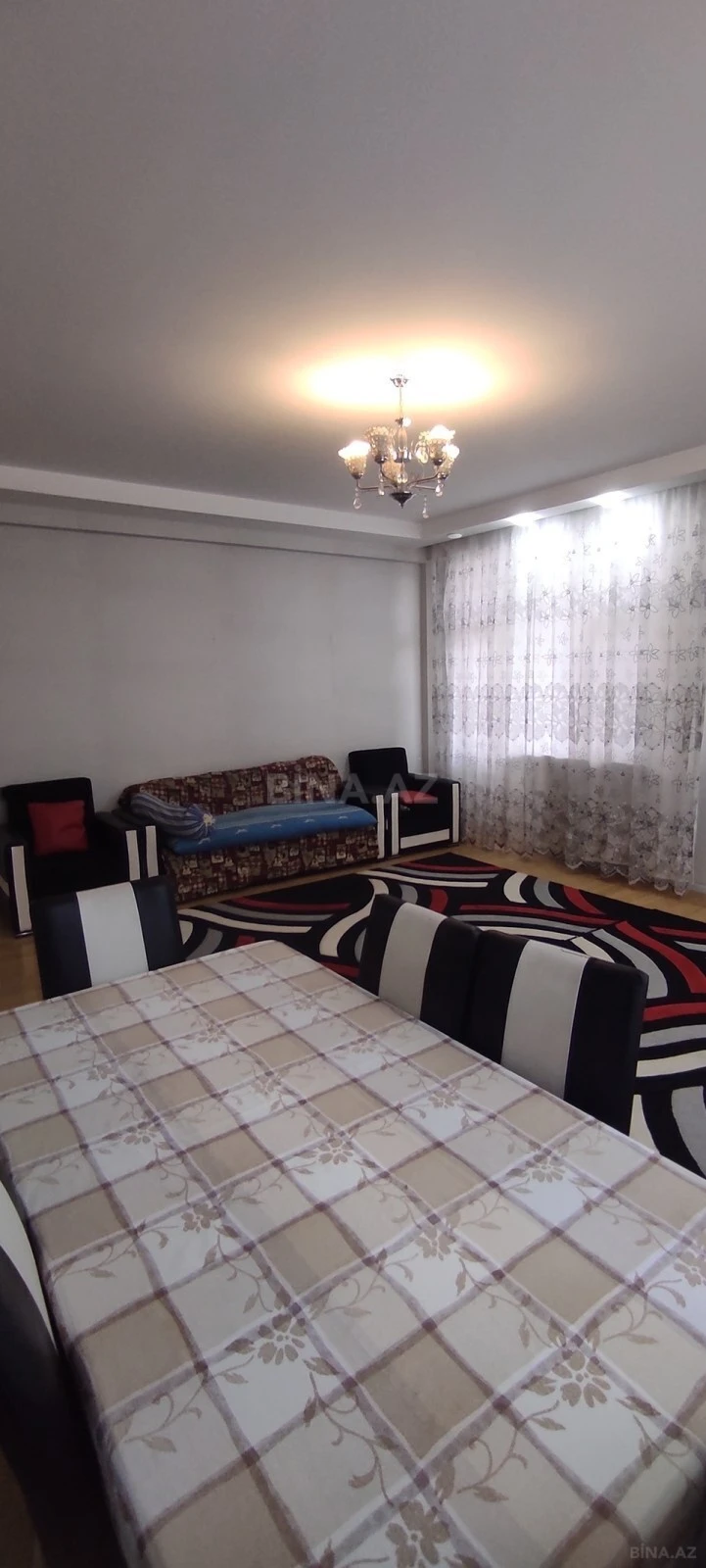 Satılır 3 otaqlı mənzil 106 m²