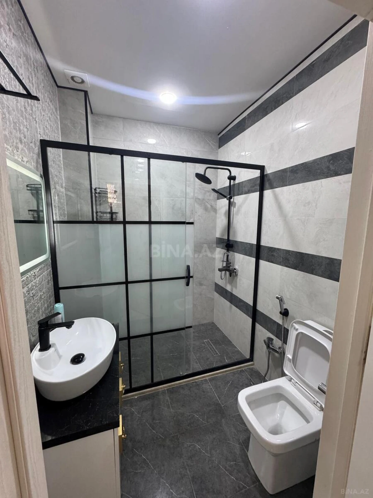 Kirayə verilir 3 otaqlı mənzil 90 m²
