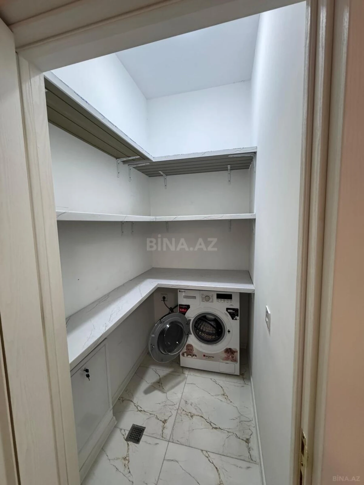 Kirayə verilir 3 otaqlı mənzil 90 m²