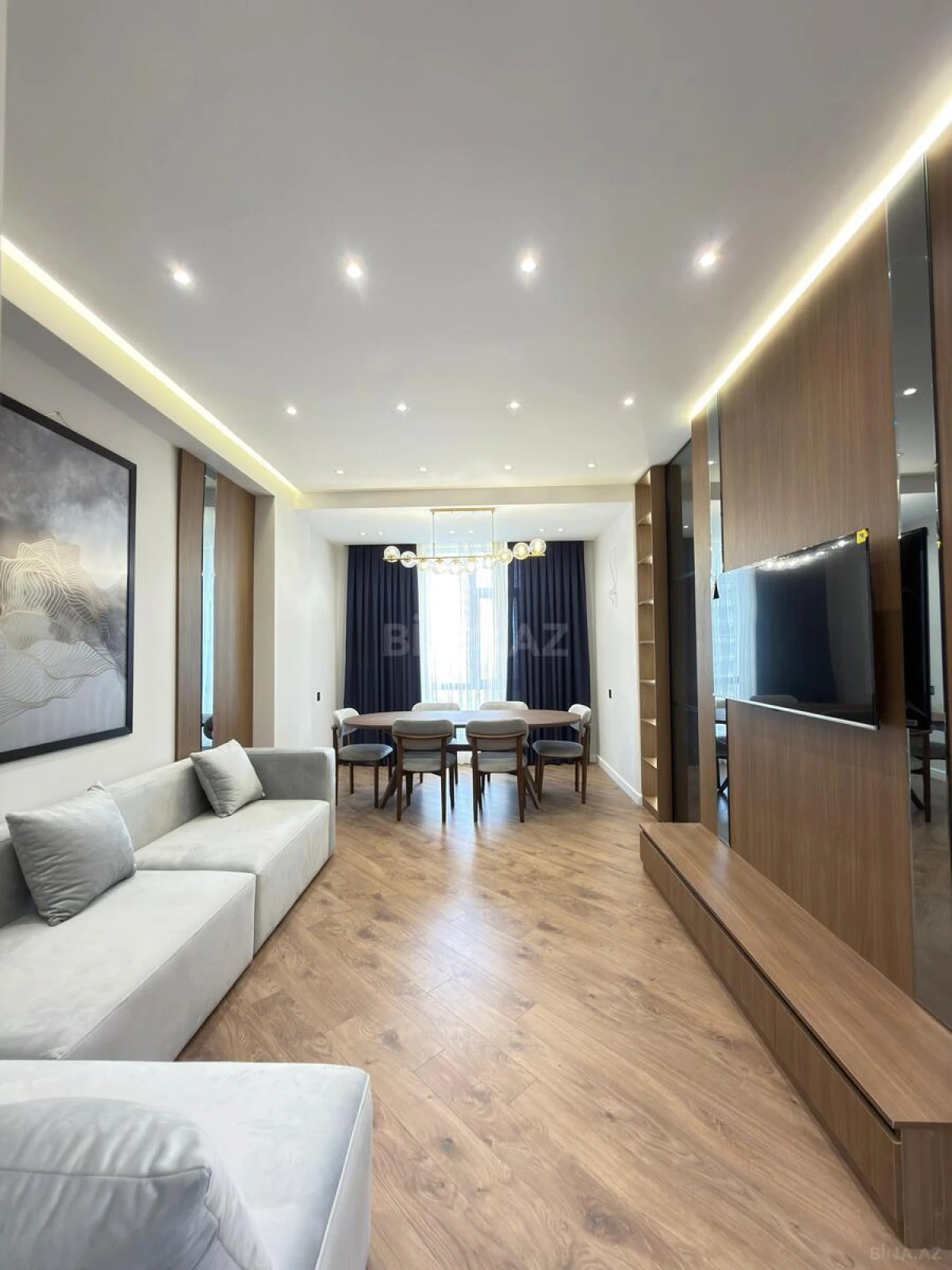 Satılır 3 otaqlı mənzil 119 m²