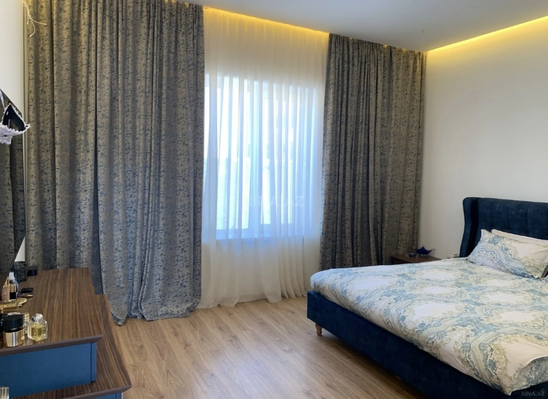 Kirayə verilir 5 otaqlı həyət evi 220 m²
