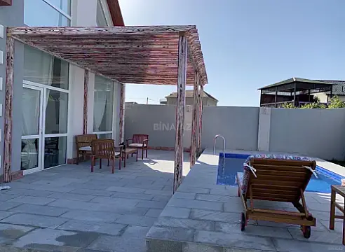 Kirayə verilir 5 otaqlı həyət evi 220 m²